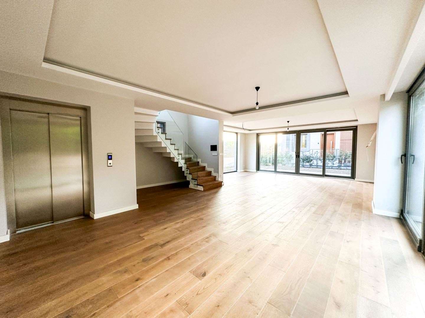 Pearl Zekeriyaköy'de Satılık 6+2 Sıfır Asansörlü Fourleks Villa — 8/25