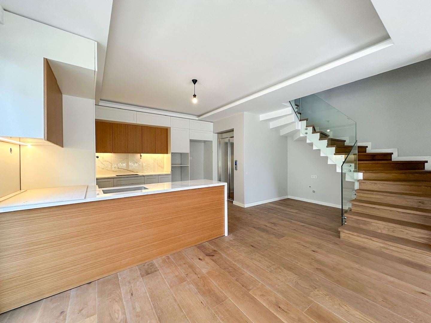 Pearl Zekeriyaköy'de Satılık 6+2 Sıfır Asansörlü Fourleks Villa — 6/14