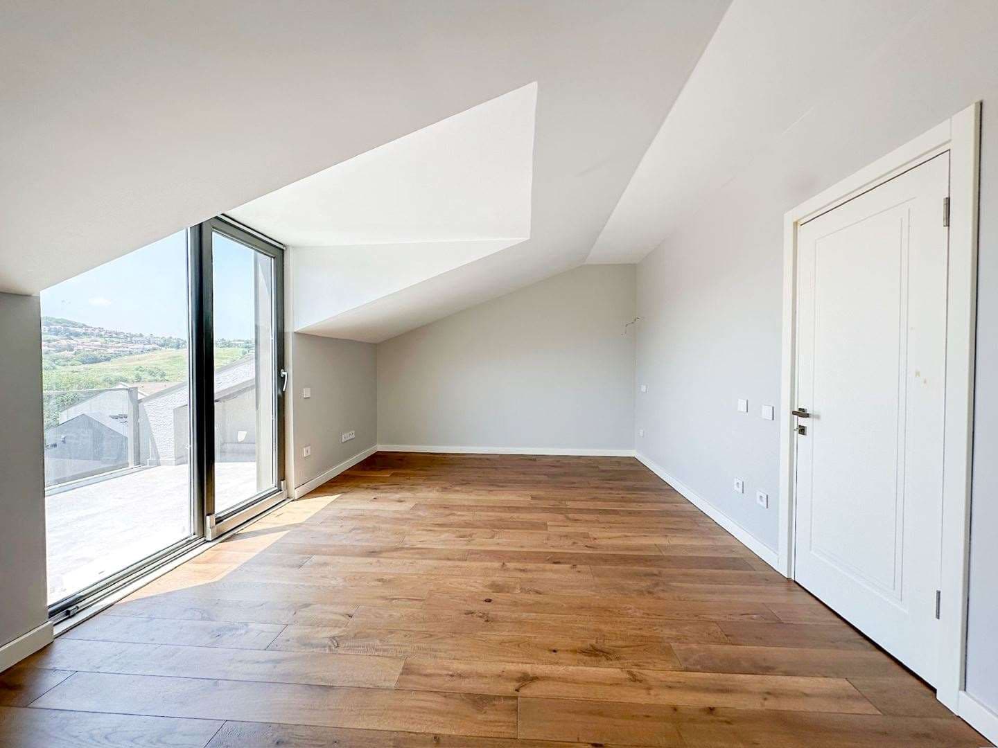 Pearl Zekeriyaköy'de Satılık 6+2 Sıfır Asansörlü Fourleks Villa — 8/14