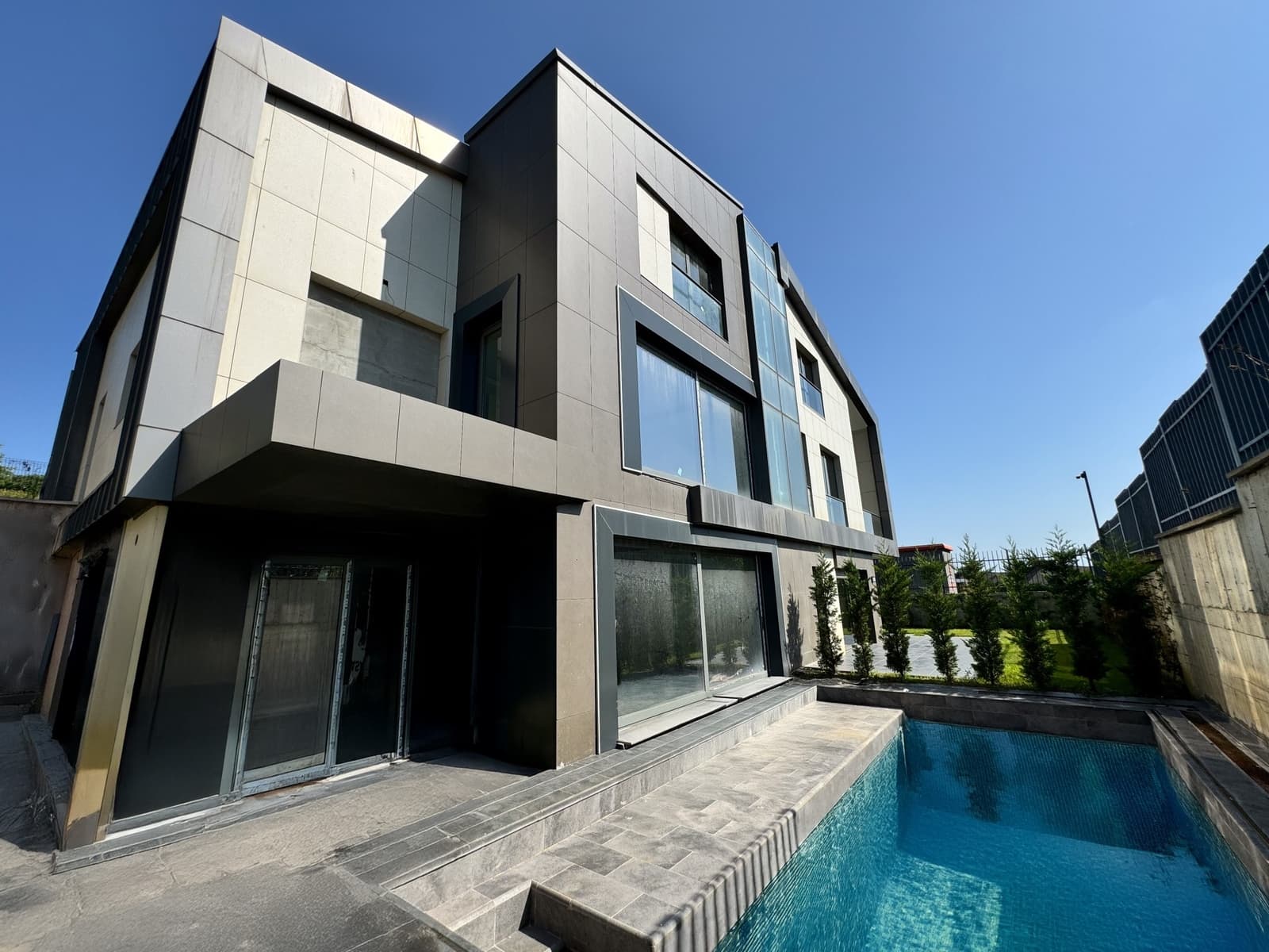 Fema Garden Zekeriyaköy Sitesi